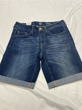 Bermuda Denim Shorts - Dark Blue